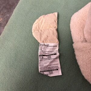 NWT Aroma Home Cream Sherpa Microwaveable Slippers Lavender Fragrance 7.5-8